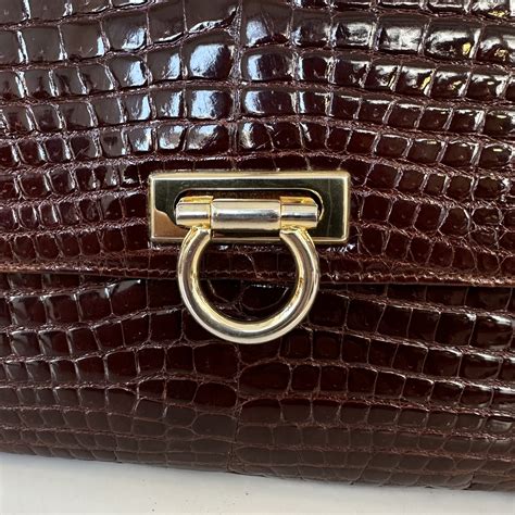 borsa coccodrillo fendi vintage|vintage fendi baguette.